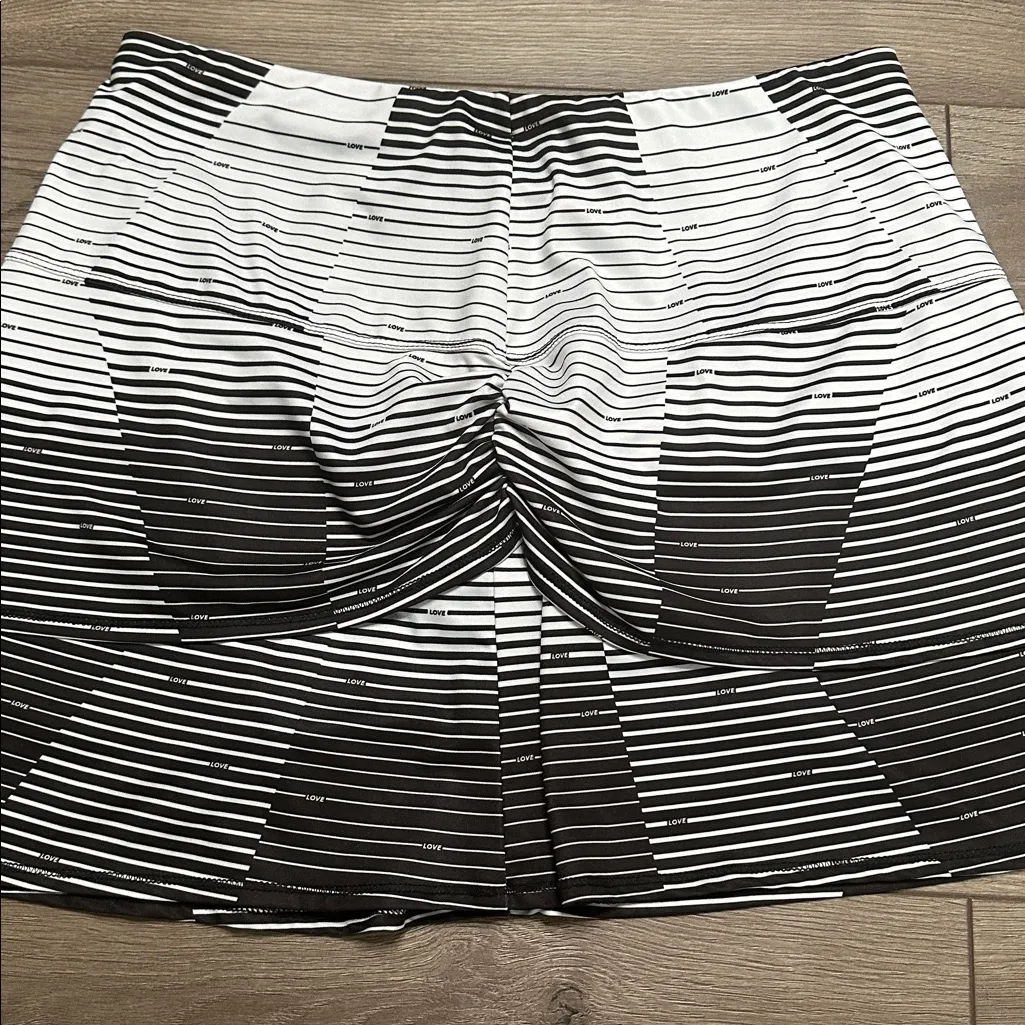 Lucky In Love 16" Long Tennis Skirt Skort Black White Stripe Size XL - Image 6