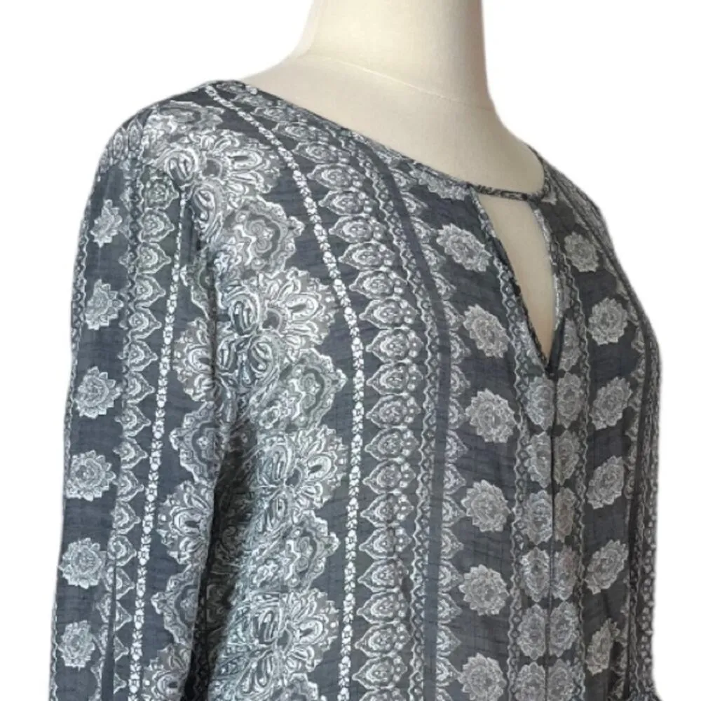 Como Vintage Top Ruffle Hem Sleeves V-neck Boho Gray Batik Print Women’s Size XL - Image 6