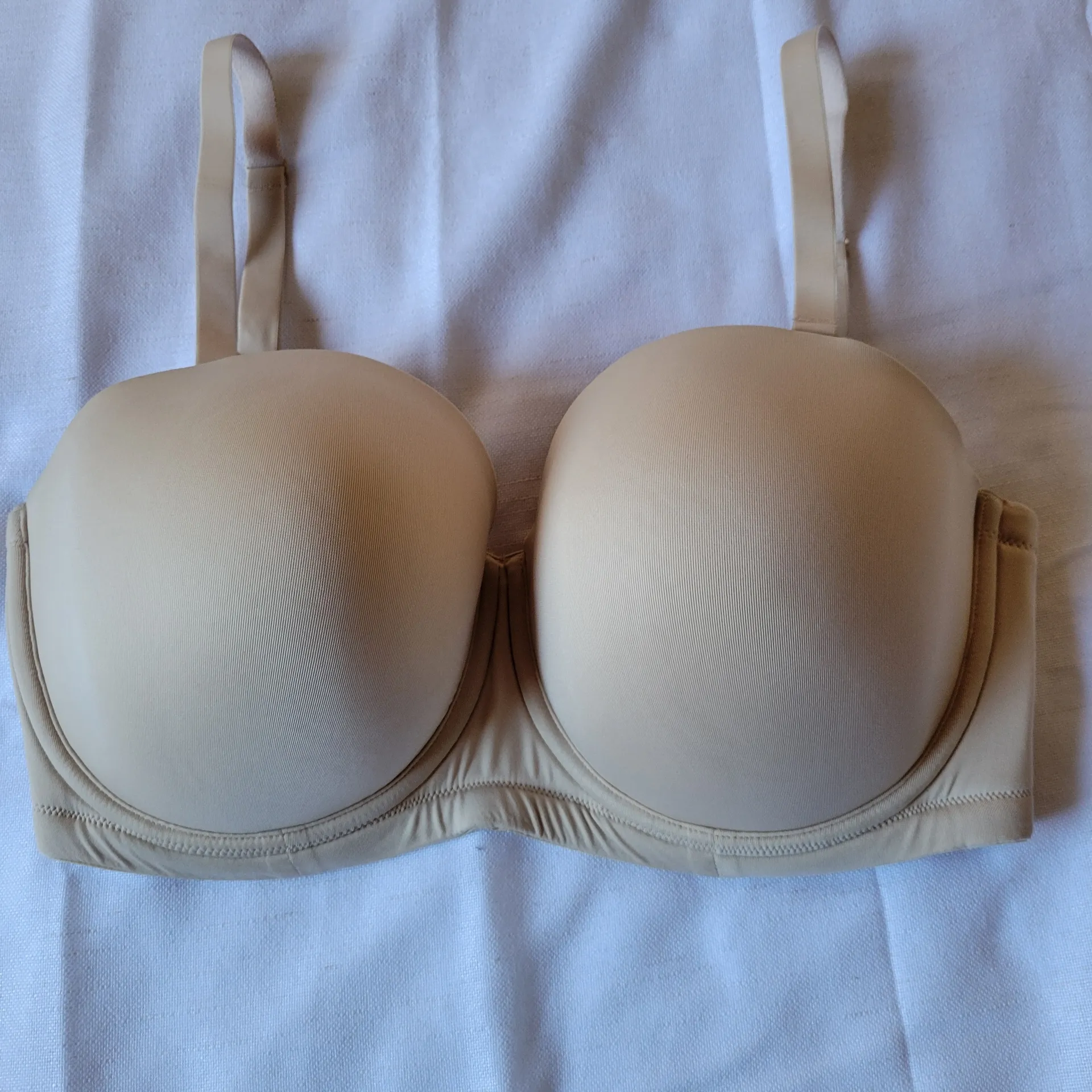 Wacoal Red Carpet Convertible Strapless Tan Bra Size 36H - Image 10