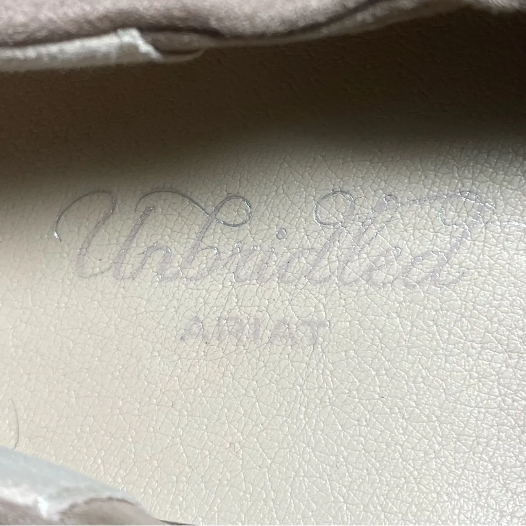 Unbridled Ariat Fringe Women's Taupe  Slip-On Shoes Sneakers Size 6.5 - Image 15