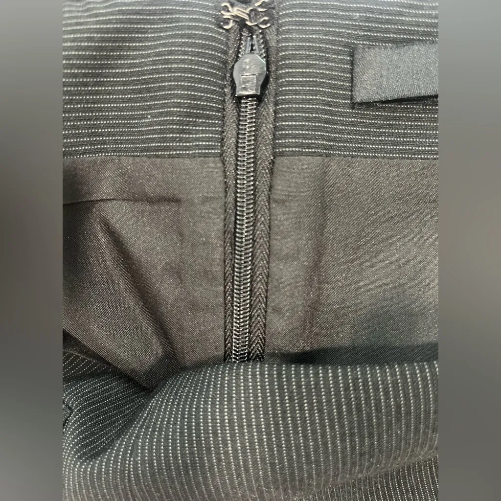 Amanda + Chelsea pencil skirt - Image 7