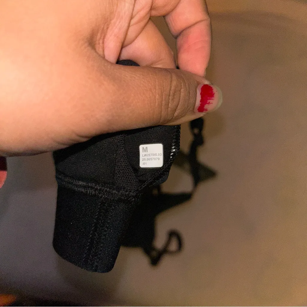 Lululemon Everlux Triangle Racerback Bra Light Support, B/C Cup
SLNSH Collection - Image 7