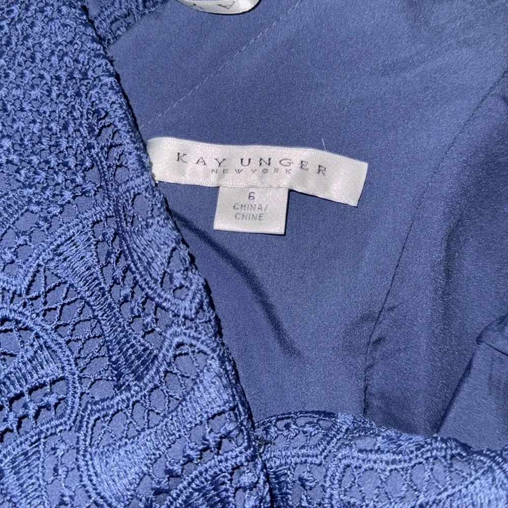 NEW Kay Unger Hendrix Lace V neck Sleeveless Column Gown Blue sz 6 - Image 3