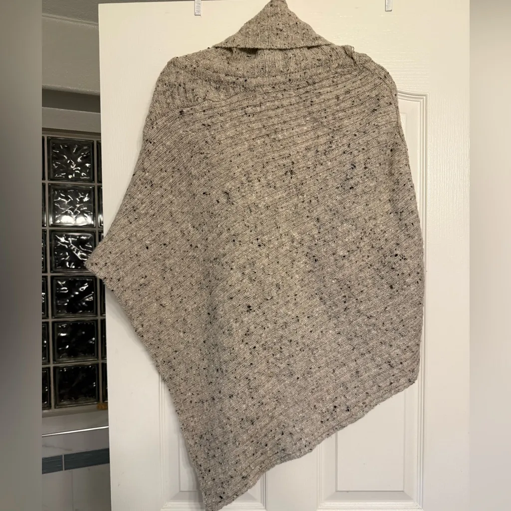 IrelandsEye 100% Merino Wool Cowl Neck
Asymmetric Poncho Cape - Image 8
