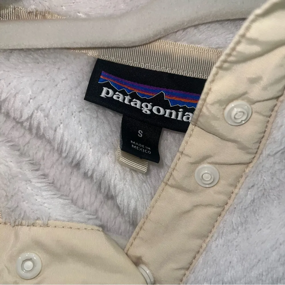 Patagonia Women's Re-Tool Snap-T® Pullover Small Creme - Image 5