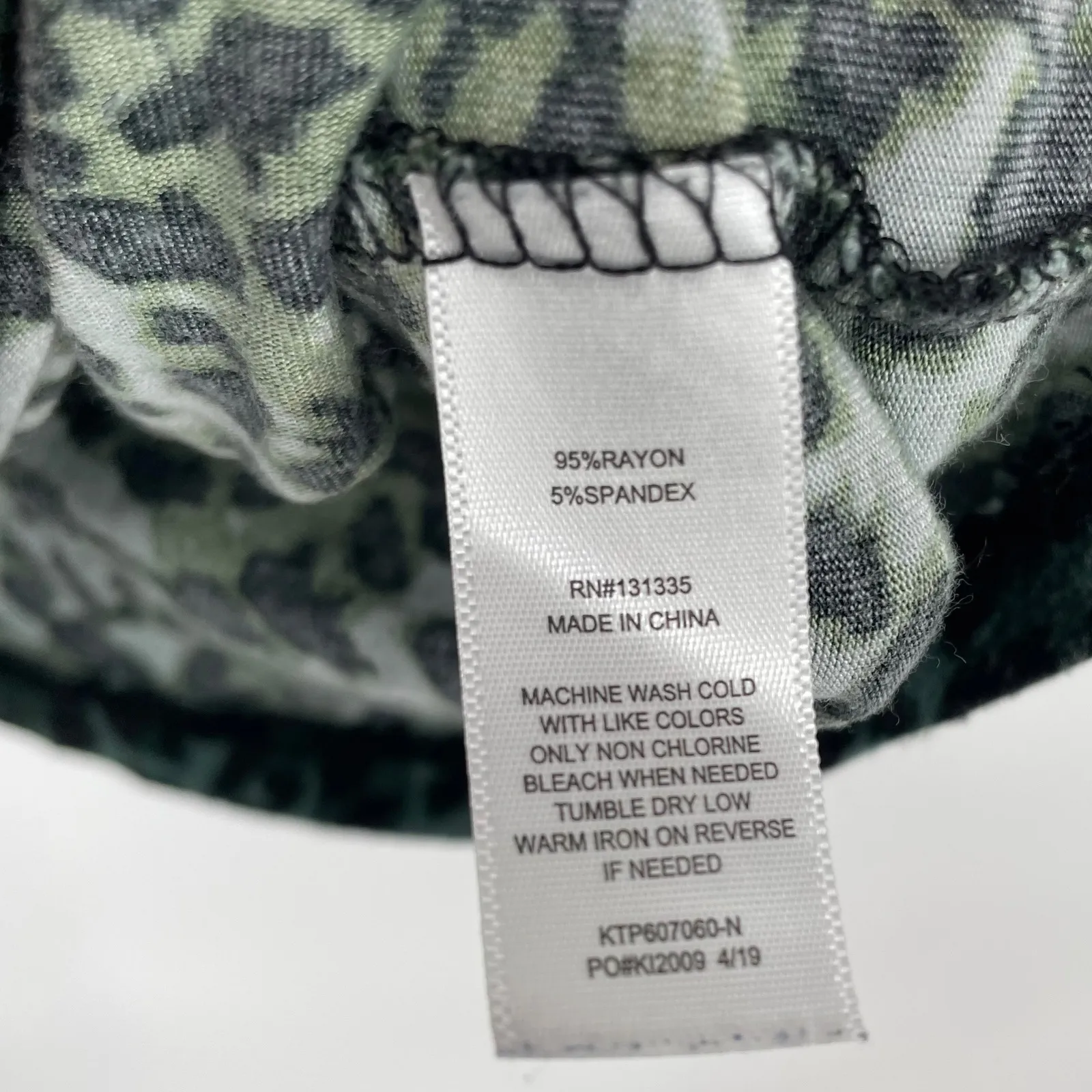 SOCIALITE Leopard Print Short Sleeve Crew Neck T Shirt Women's Size S - Image 4