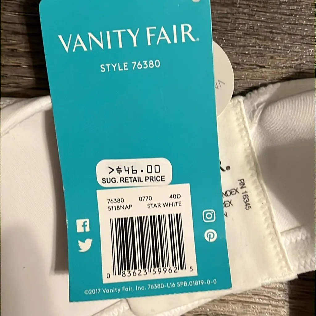 Vanity Fair Beautiful Benefits Underwire Star White Bra Style 76380- Size 40D - Image 7