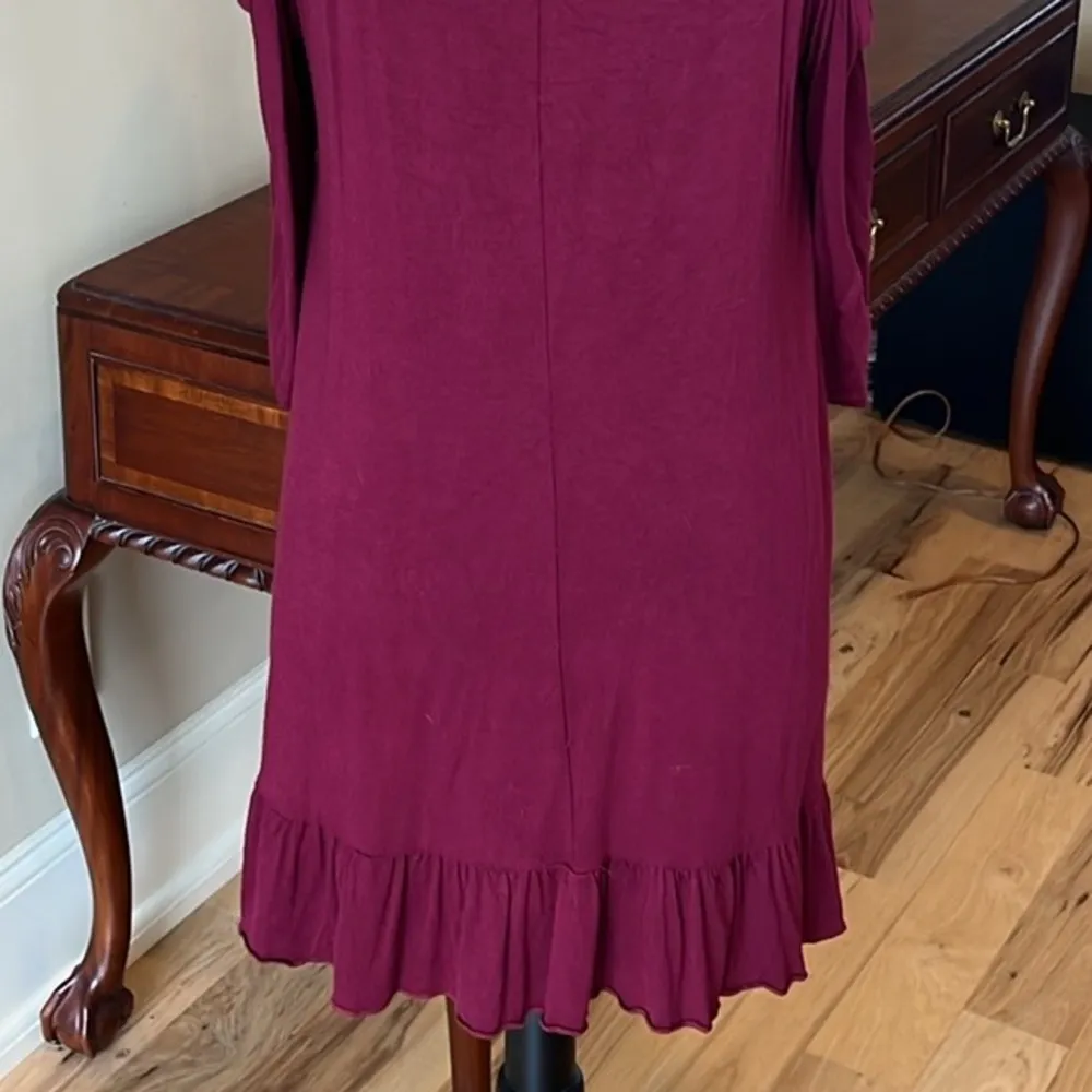 Red Wine Knit Open Shoulder Shift Dress - Image 8