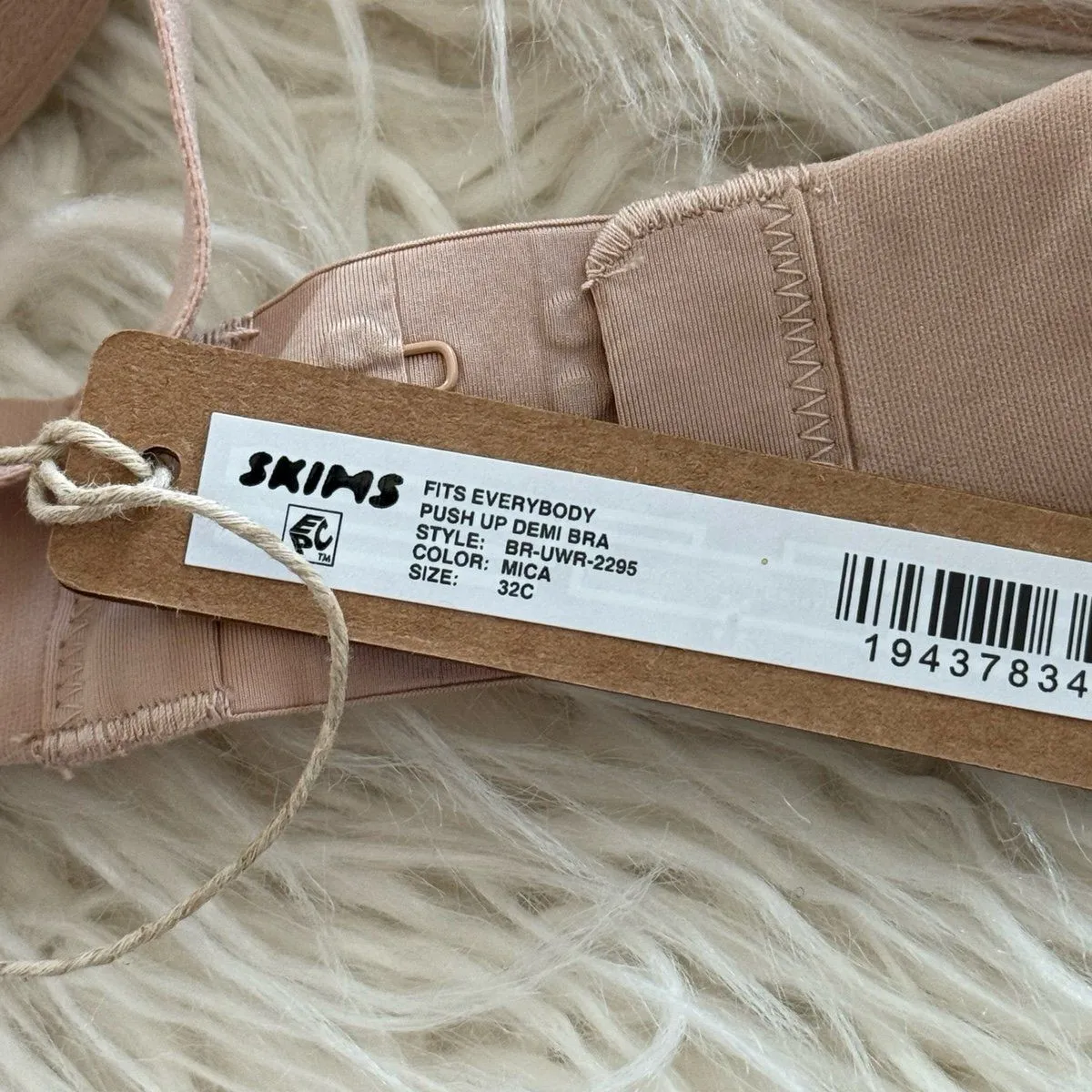 Skims Fits Everybody Push Up Demi Bra Mica Size 32C - Image 6