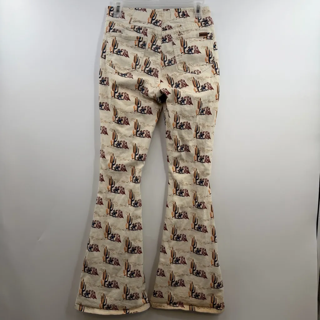 rock & roll denim bragain bells high rise desert print pull on flare jeans 27x34 Brown Size 27 - Image 4