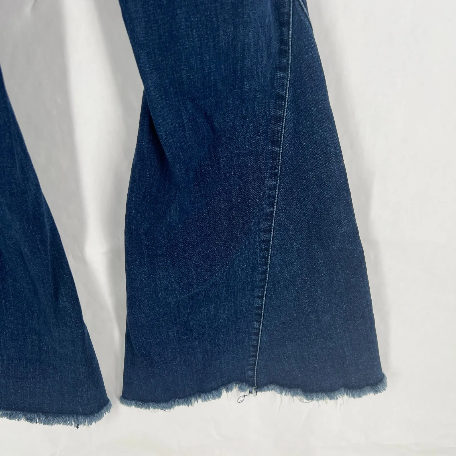 YMI Gigi Fit Flared Jeans Womens 3 Blue Denim Cotton Stretch High Rise Raw Hem - Image 9