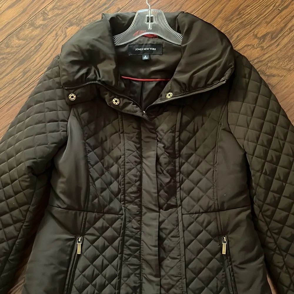 Jones New York quilted coat - Image 3
