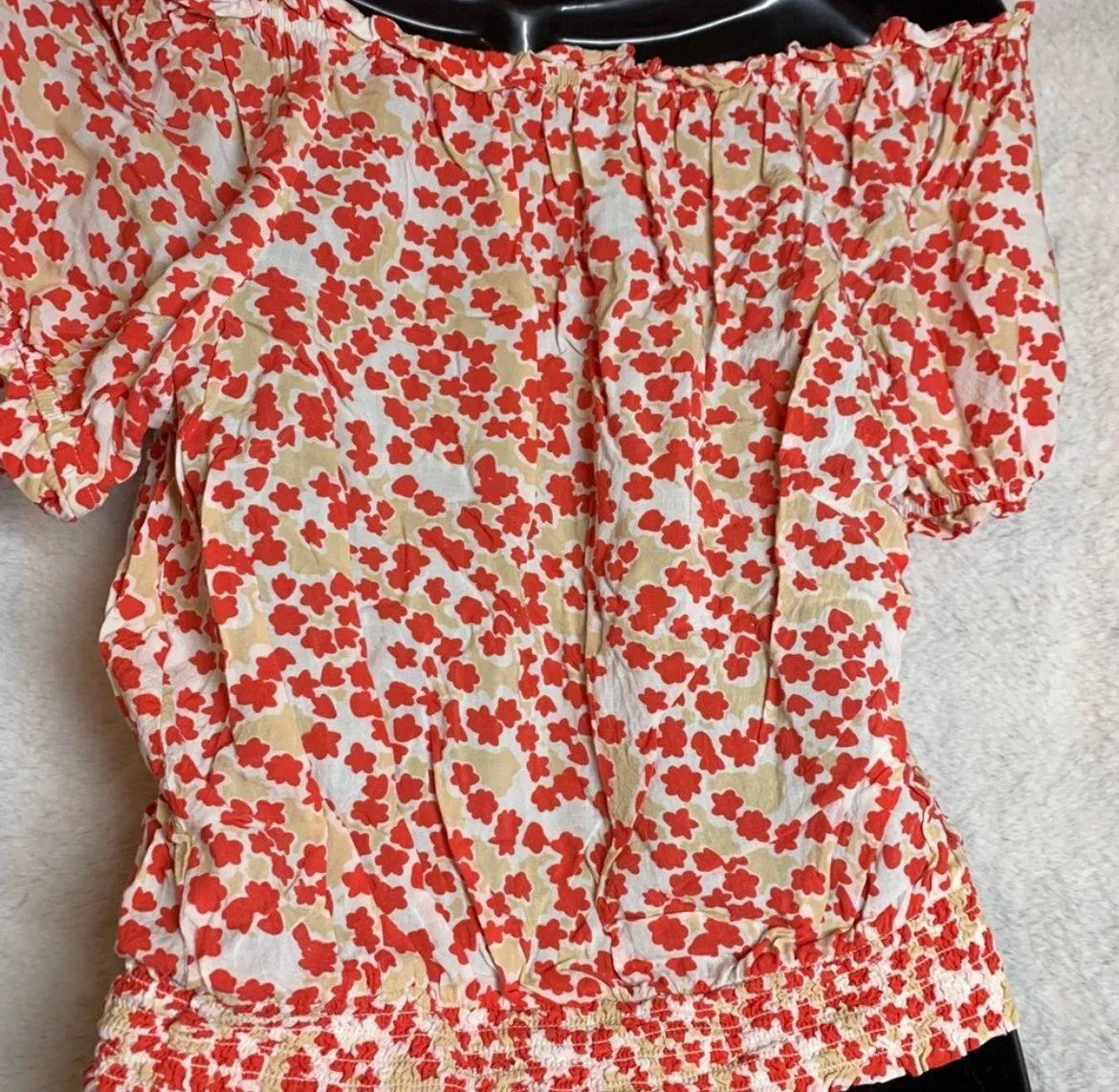Floral Crop Top Orange cream and White Off Shoulder Size Medium - Image 4