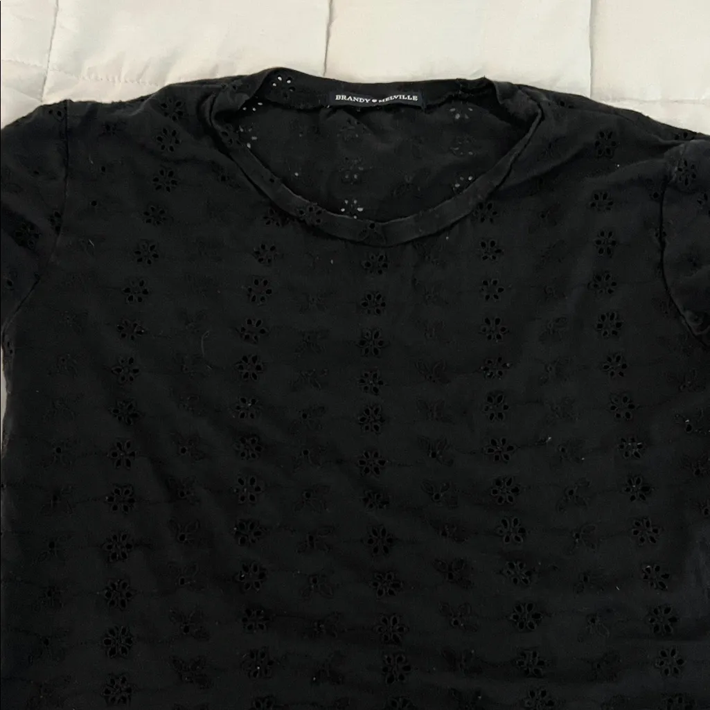 Brandy Melville Black Eyelet Short Sleeve Crop Top - Image 4