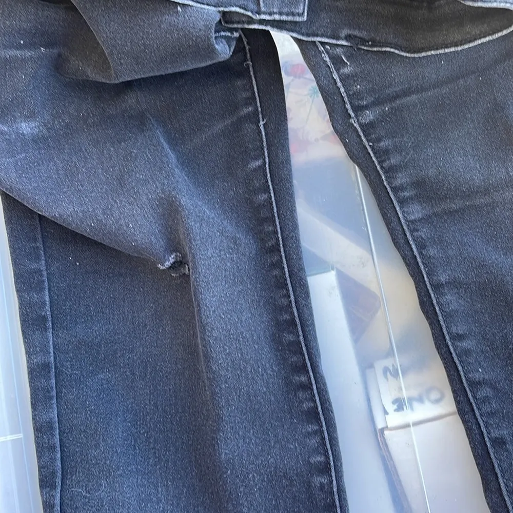 Style and Co. black denim, distressed, jeans, slim leg, 8 petite short - Image 4