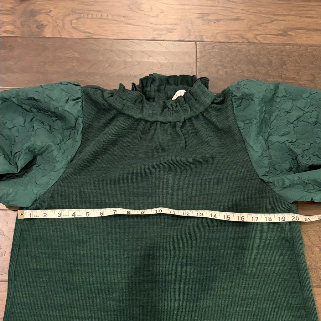 THML Green Puff Sleeve Knit Top Sz M - Image 5