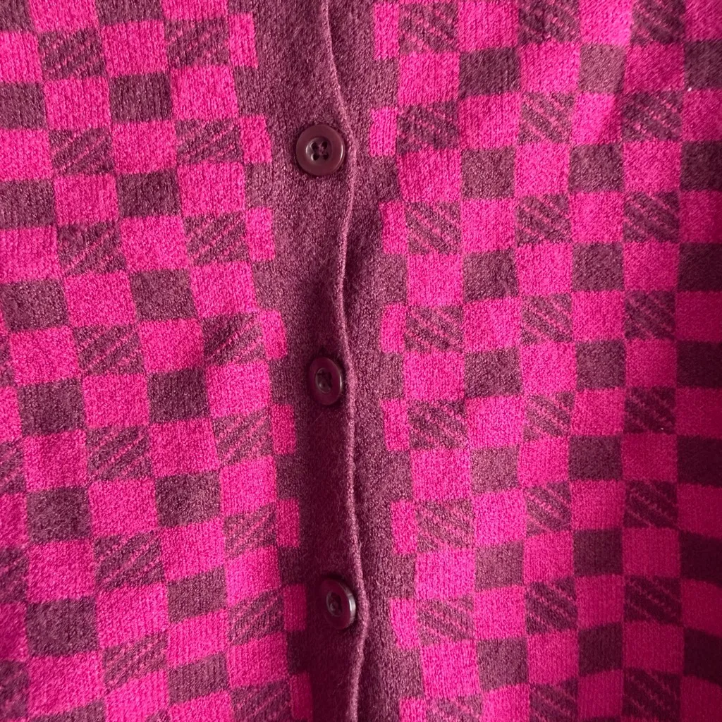 Womens Cardigan Pink Burgundy Checkerboard Cropped Sweater Y2K Retro Size Medium - Image 3