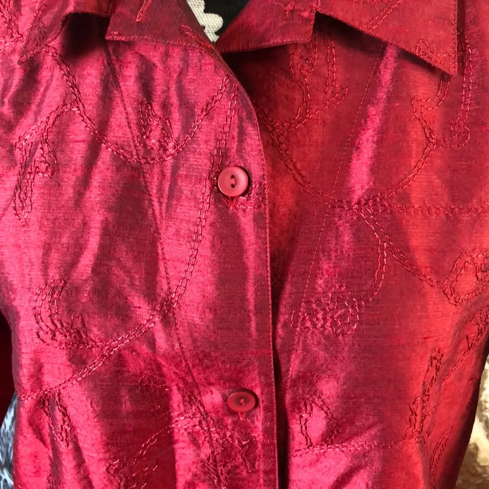 JACLYN SMITH Classic Red Button Down Shirt Medium - Image 2