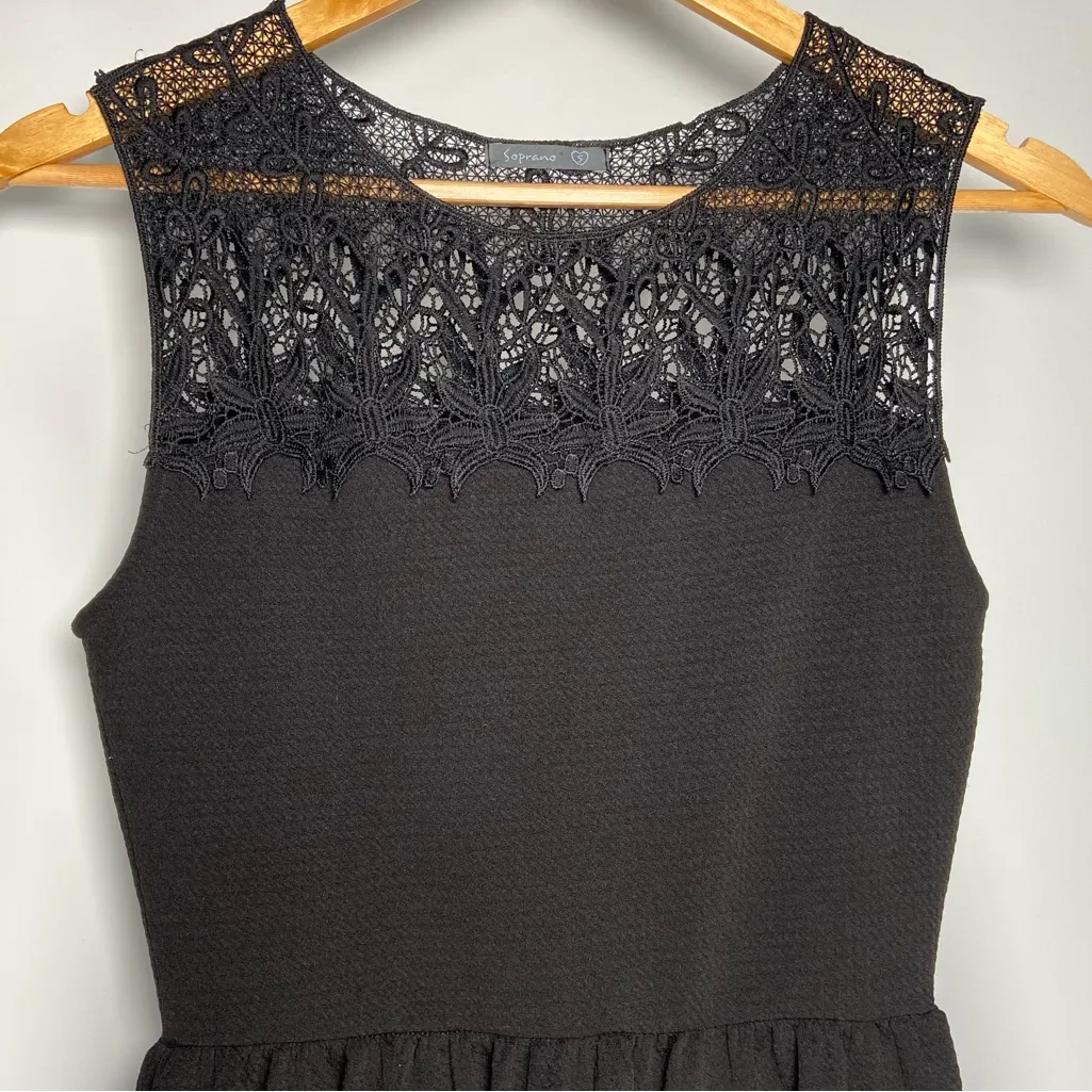 Soprano Black Mini Dress Floral Lace Feminine Old Money Minimal Classy LBD - Image 3