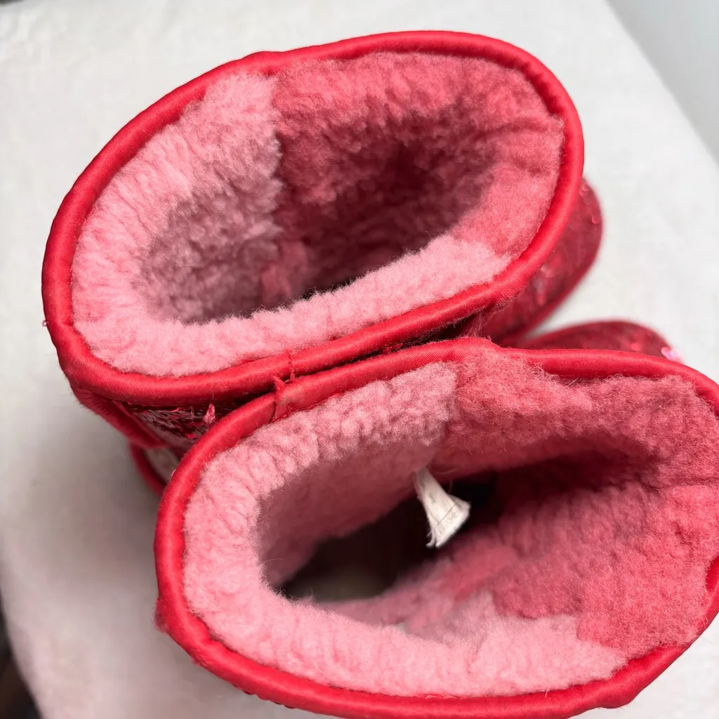 UGG Australia Red Sequin  Women's Boots Size‎ 7 - Image 11