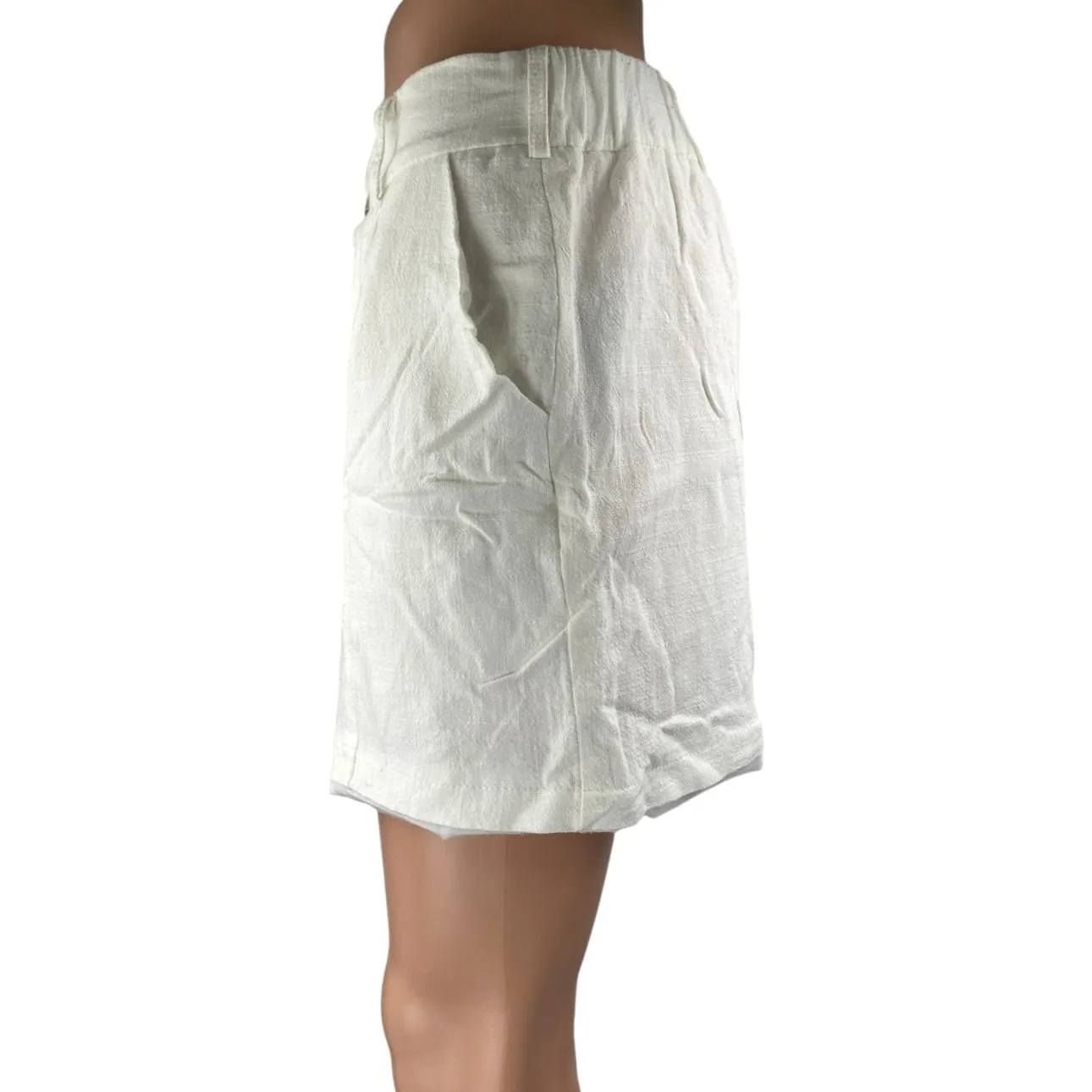 Walter Baker Women's White Linen High Waisted Pleated Casual Mini Shorts Size M - Image 2
