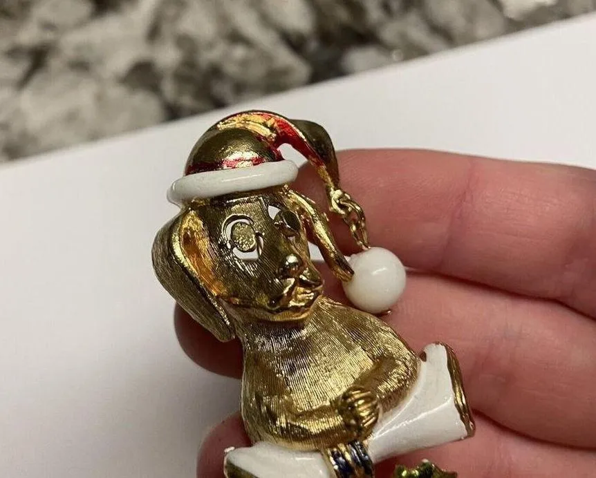 Signed Corel Gold Tone Brooch Pin - Image 2