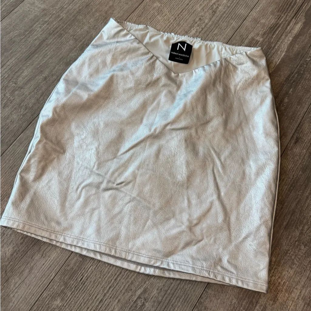 Naked Wardrobe Shimmering Silver Skirt - Image 4