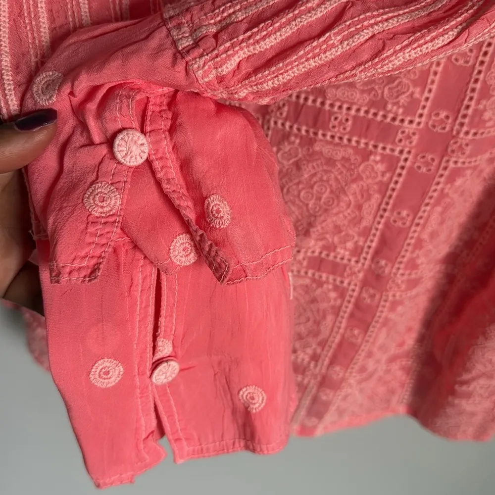 Johnny Was NYX Button Down Embroidered Eyelet Shirt Tunic in Coral Sunset Medium - Image 12