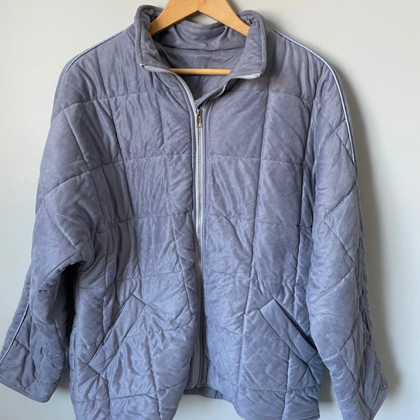 Quilted Zip Up Jacket Light Blue Neutral Puffer Style Outerwear Size Women's L Gray Size L - Image 5