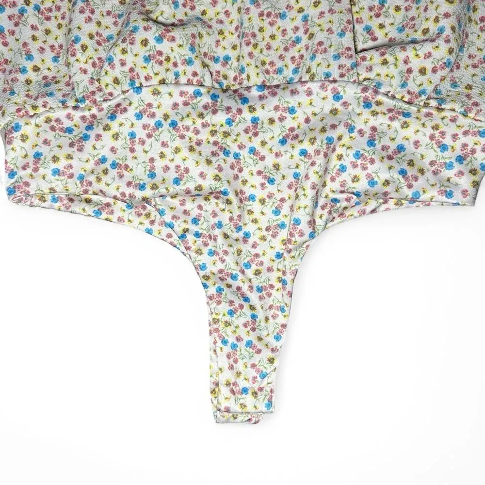 AFRM Danna Floral Puff Sleeve Bodysuit - Image 4