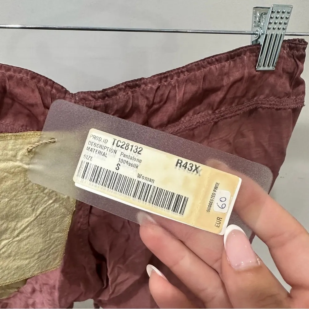 NWT Casual Pink Beachy Drawstring Shorts - Image 3