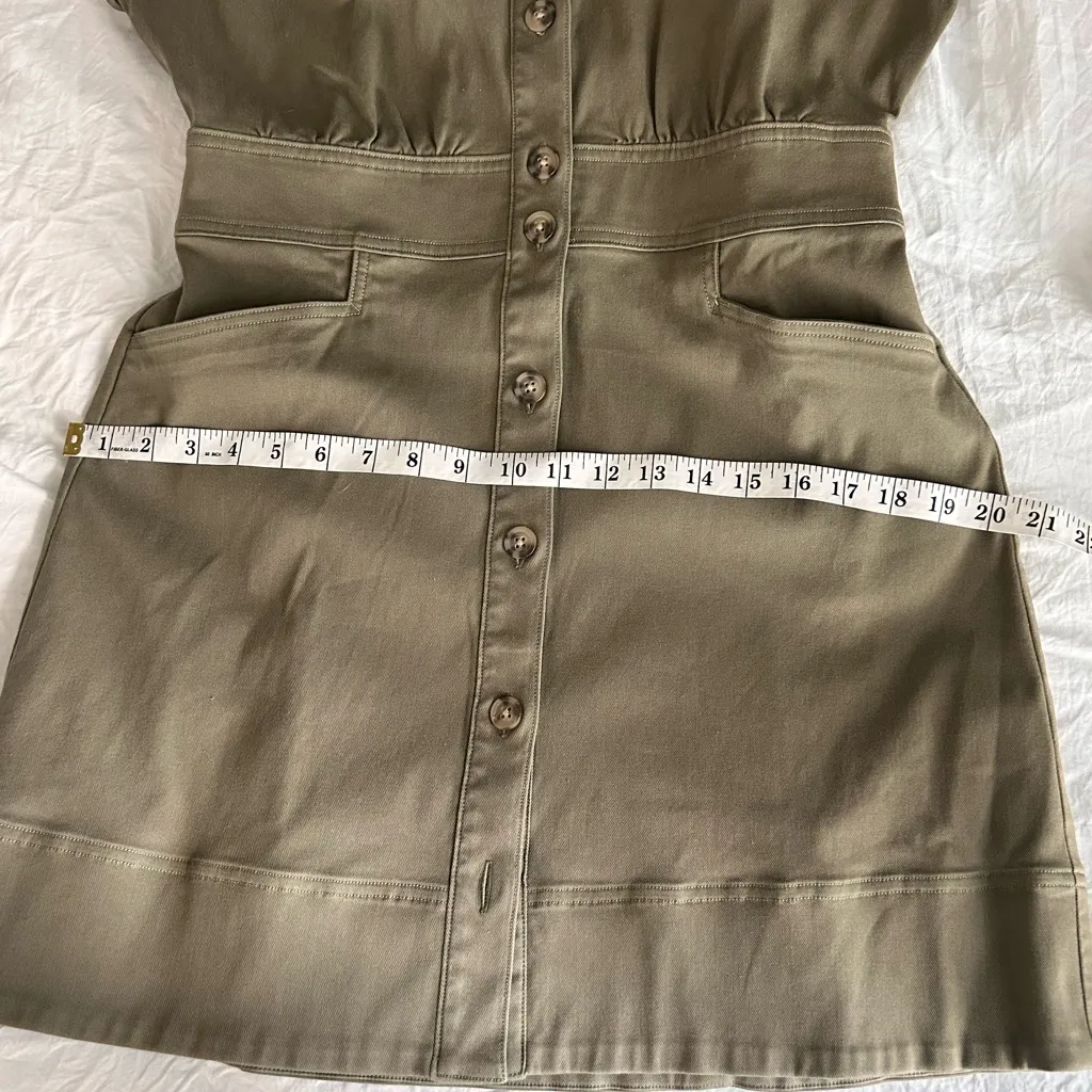 SPANX Olive SPANX stretch twill utility dress with buttons and pockets - Image 8