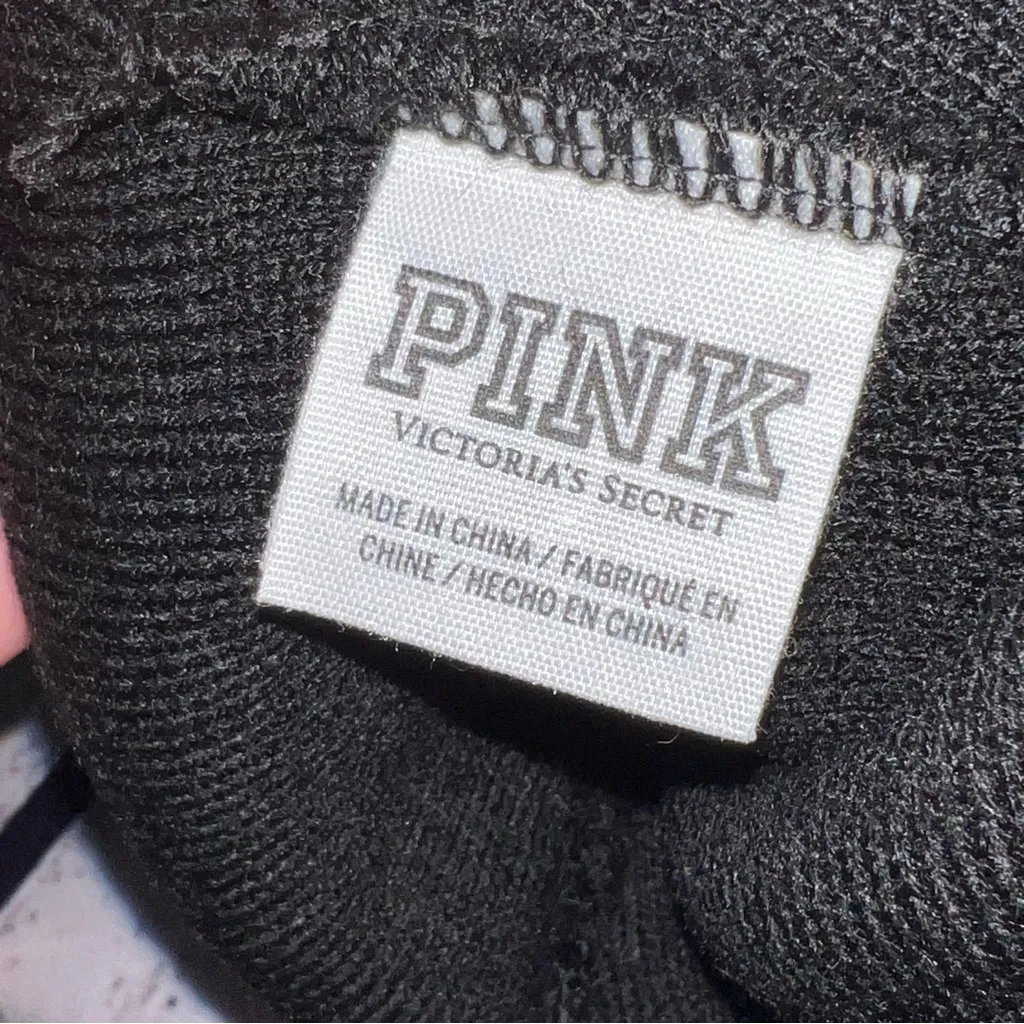 PINK Victoria’s Secret Logo Knit Beanie Black - Image 3
