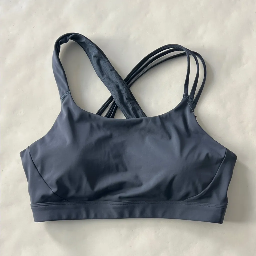 Athleta Train Free Strappy Sports Bra (A-C Cup) in Aspen Slate Blue Large - Image 4