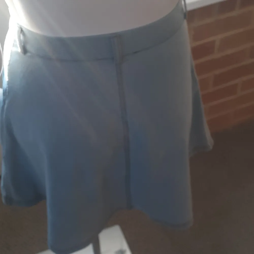 Iris  Skirt SIZE S - Image 3