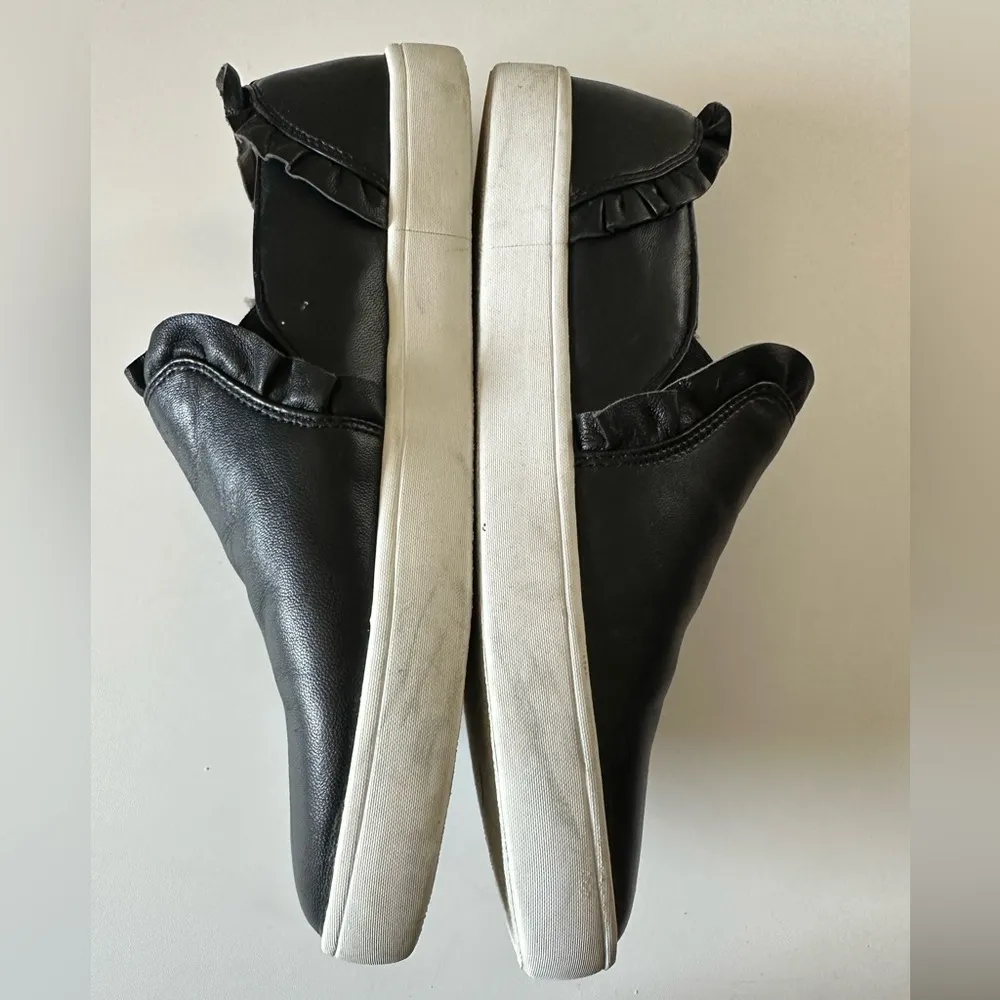 Kate Spade Black Leather Flats loafers size 8 - Image 4