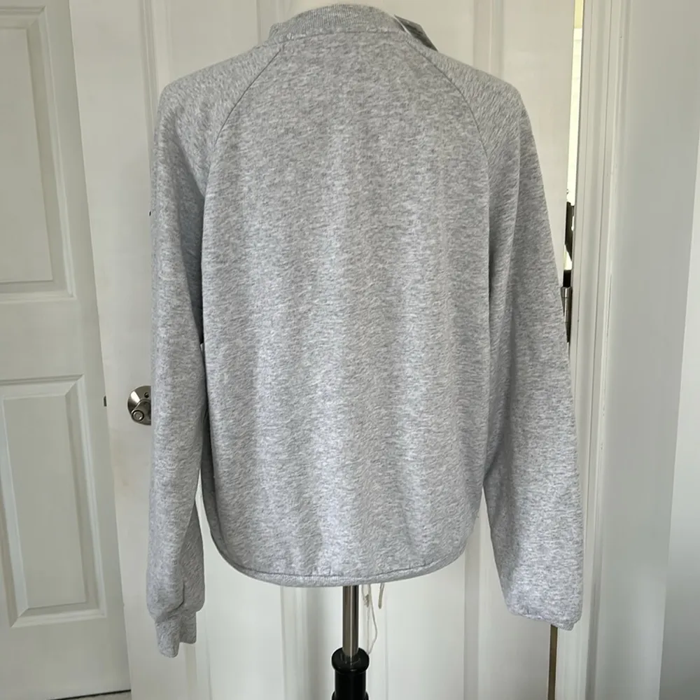Cutest Gray New Urban Outfitters Vintage Palm Beach Sports Club Crewneck Sweater - Image 9