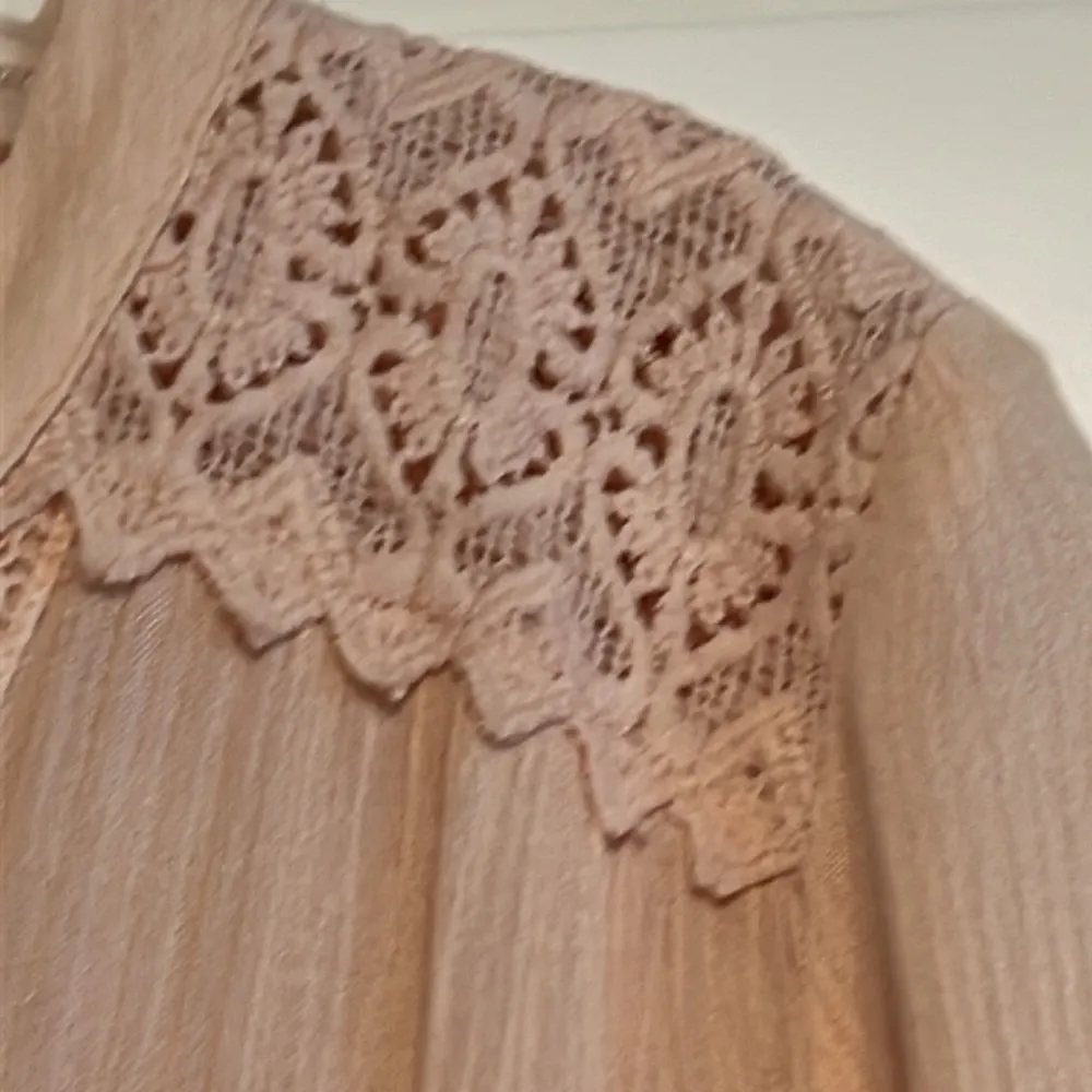 Super Cute Flowy Women’s Top - Image 4