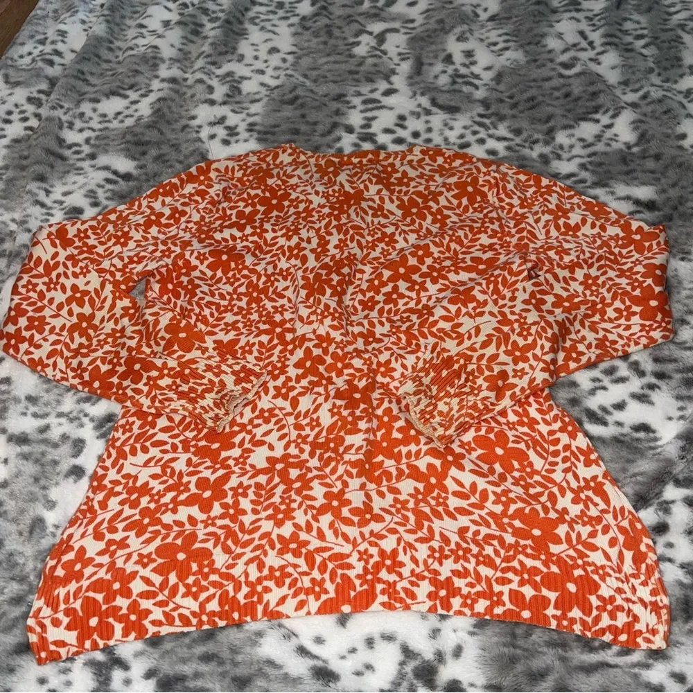 L.L. Bean Floral Cardigan - Image 6