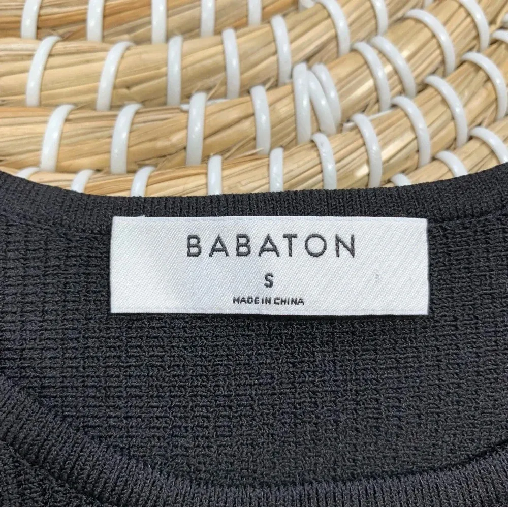 Aritzia Babaton Sculpt Knit Racerback Cropped Tank Top in Black S - Image 9