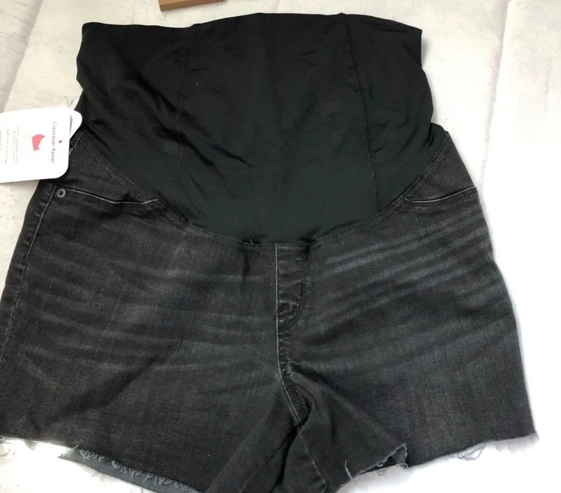 NWT Maternity Crossover Panel Midi Jean Shorts  - Image 3