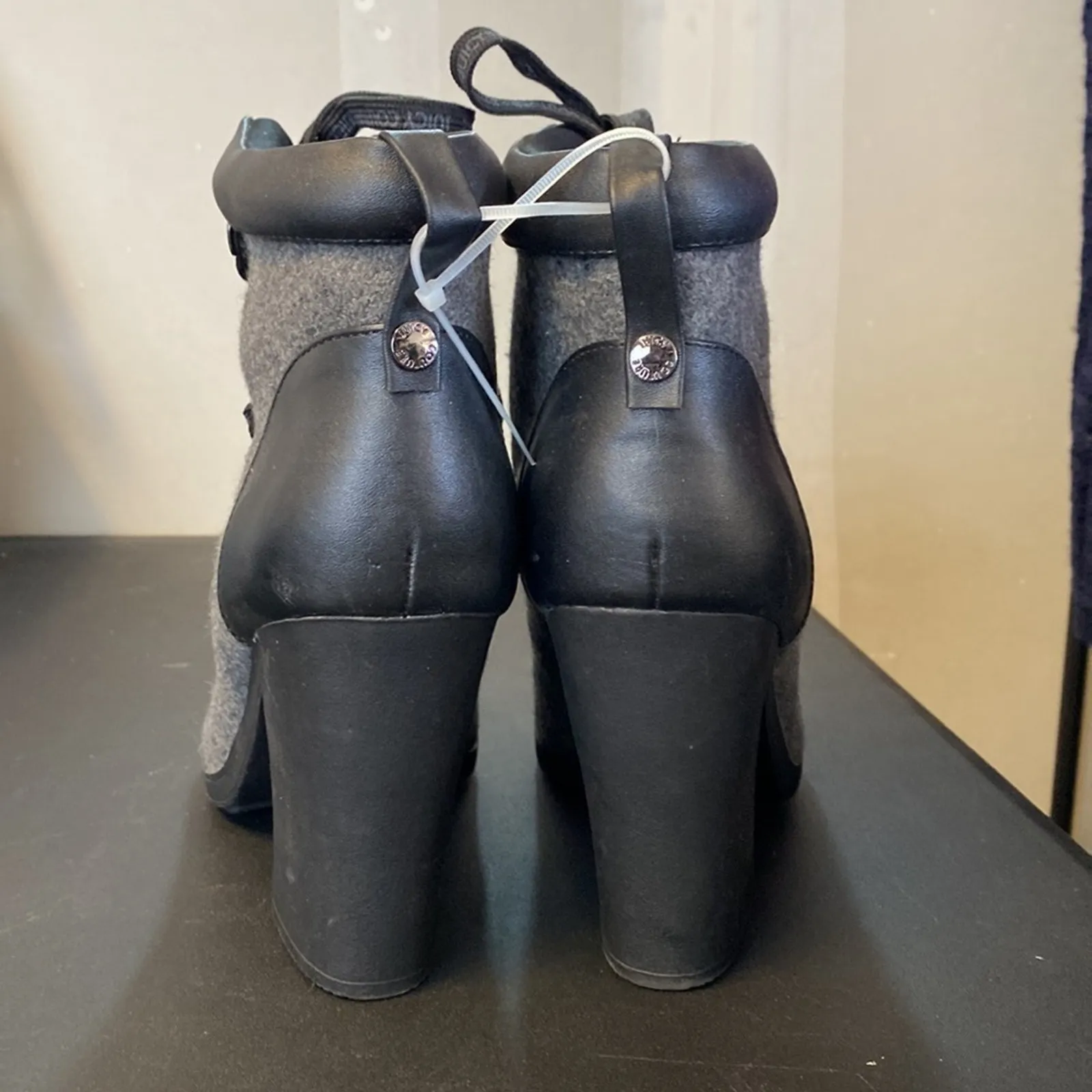 Juicy Couture black grey ankle lace up chunky heel boots True Y2K size 10 - Image 8