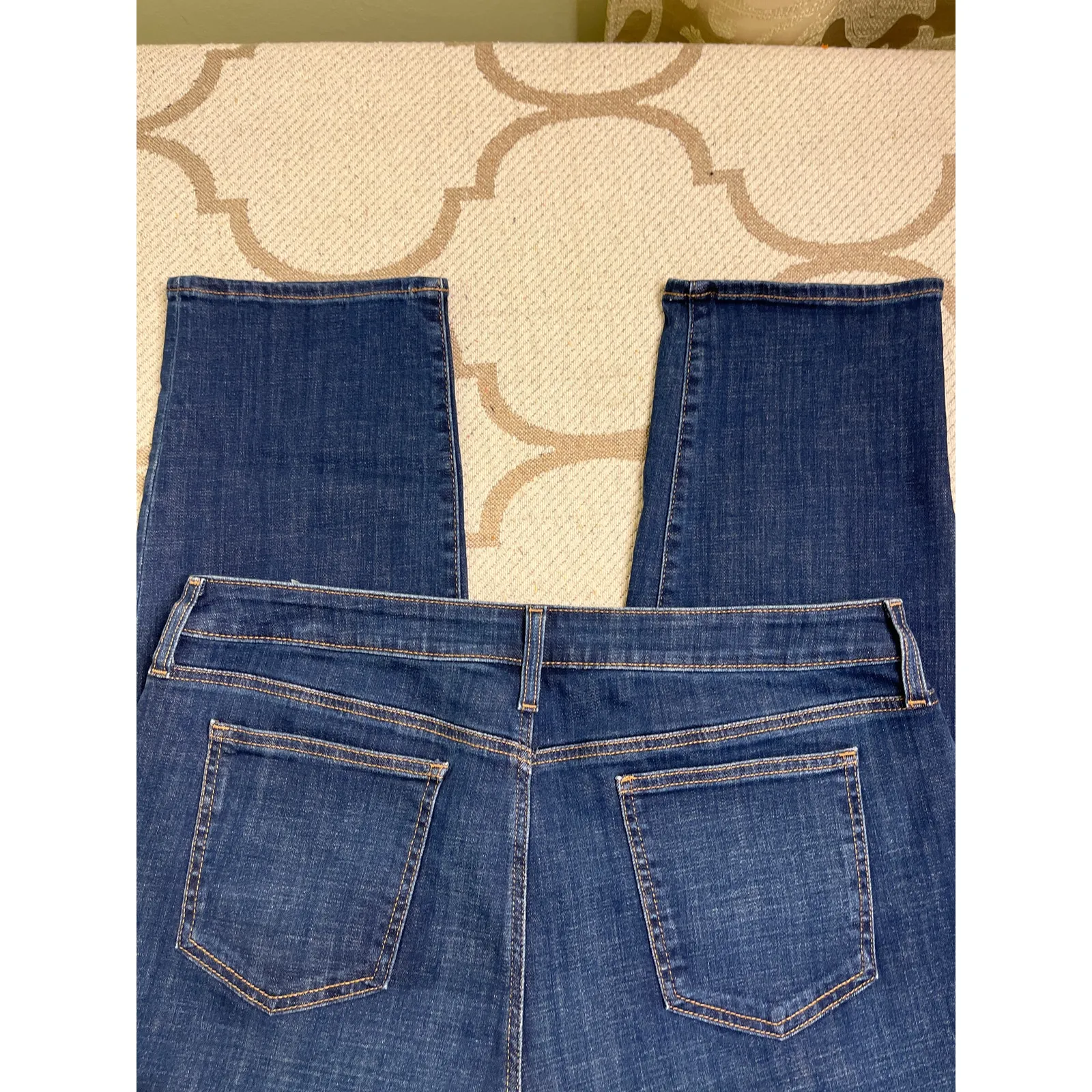 Chico’s So Slimming Girlfriend Slim Leg Crop dark wash blue jeans, size 2.5/ 14 - Image 3