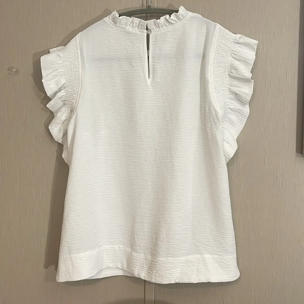 Jodifl boutique White Ruffle Sleeve Top medium - Image 4