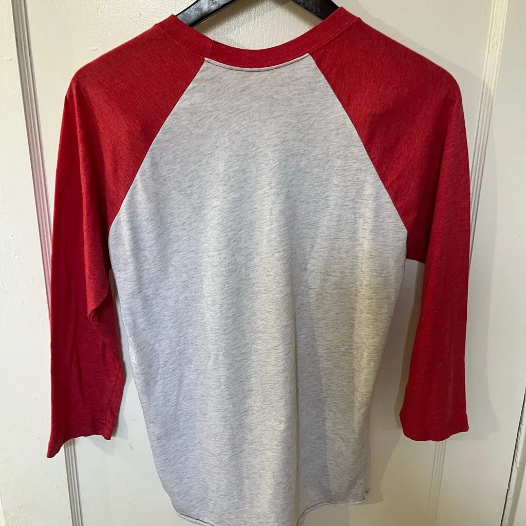 Christmas Raglan Tee with “this is as Merry as I get” Red Size M - Image 4