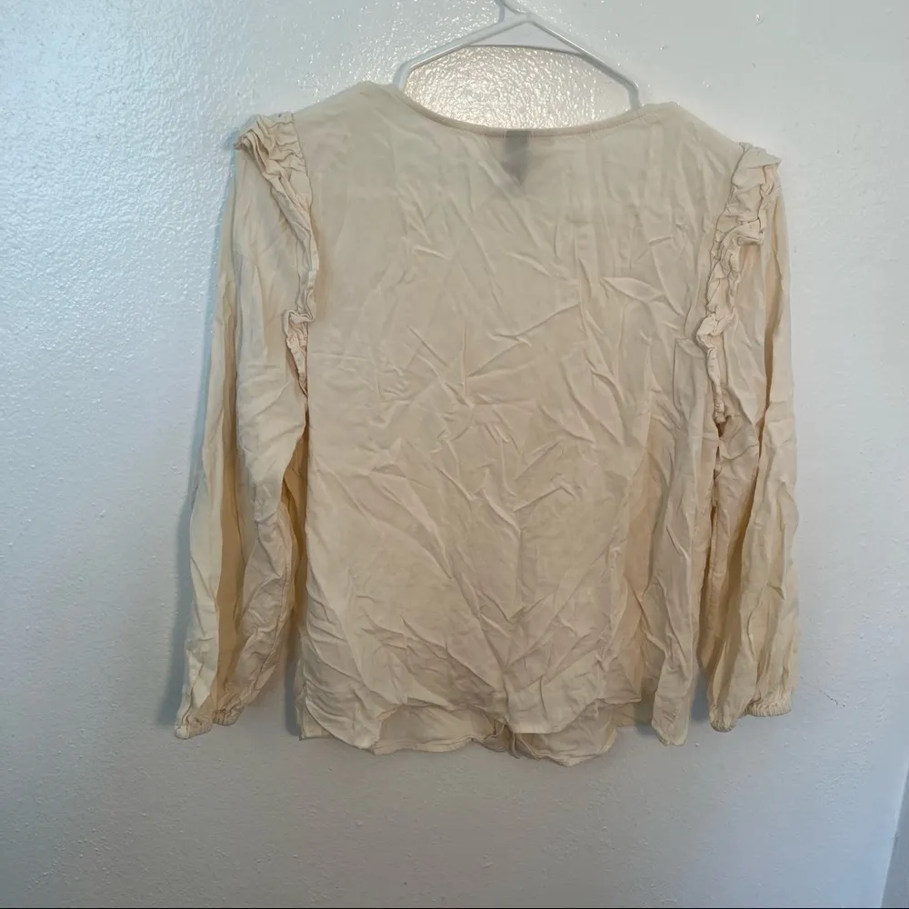 Universal Thread Double Ruffle Long Sleeve Deep V-Neck Top Cream - Image 10