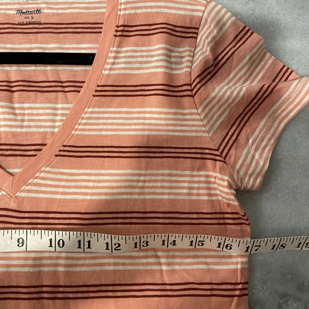 NWOT Madewell Size S Burgundy Pink Striped V Neck Short Sleeve Cotton Tee Shirt - Image 12