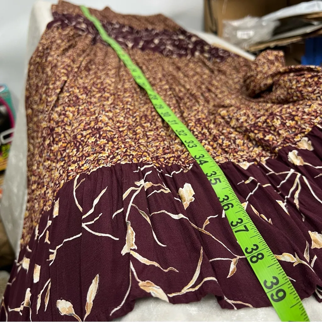 Vtg Floral Print Maxi tiered Skirt Burgundy Medium stretch boho flowy FLAWED - Image 5