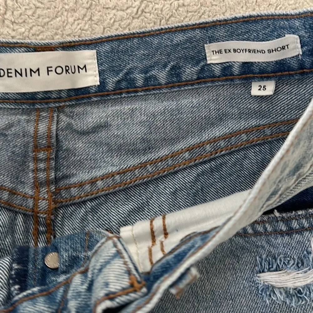 | Denim Forum The Ex Boyfriend Short - Image 5
