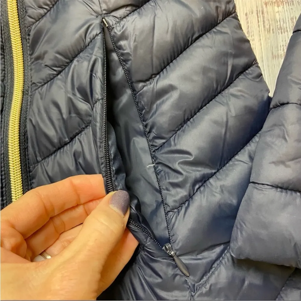 Laundry by Shelli Segal Asymmetrical Hooded
Packable Puffer Coat in Petr… - Image 8